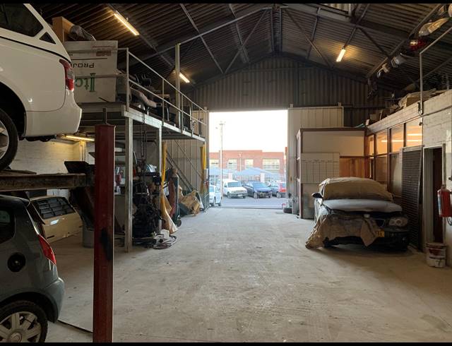 370M² FACTORY TO LET IN PAROW EAST